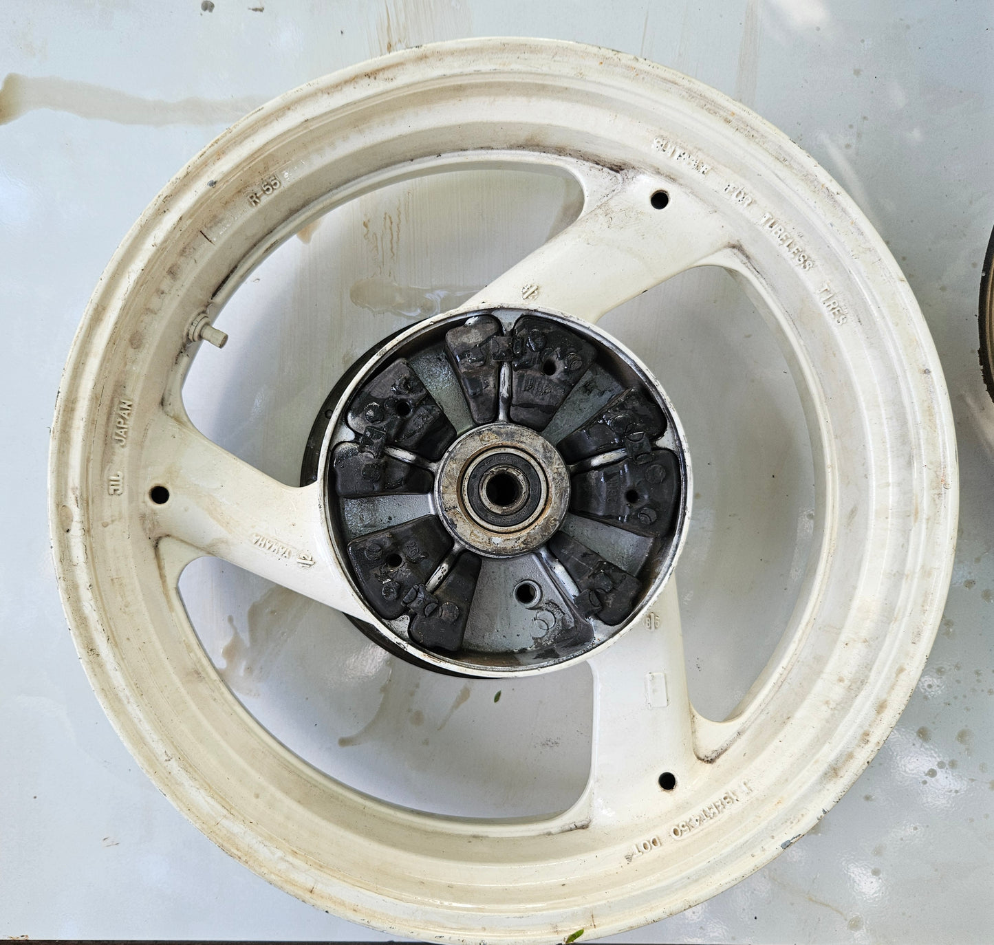 Yamaha FZR1000 Rear Rim / Wheel