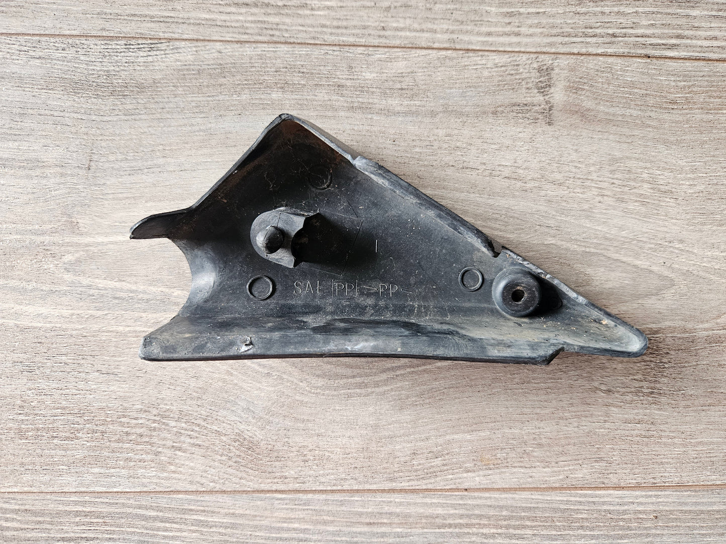 Suzuki GSF1200 Bandit 1200 Left Side Cover