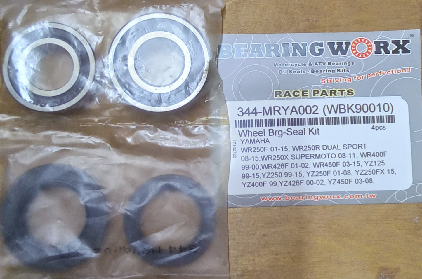 Yamaha YZ125 YZ250 YZ450 WR250 WR400F WR426F Wheel Bearing and Seal Kit