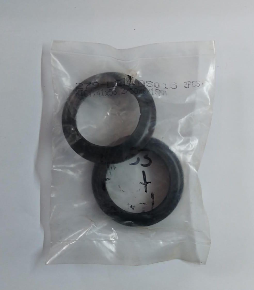 Yamaha YZF-R1 YZF-R6 Triumph 675 Dust Seals 41x53