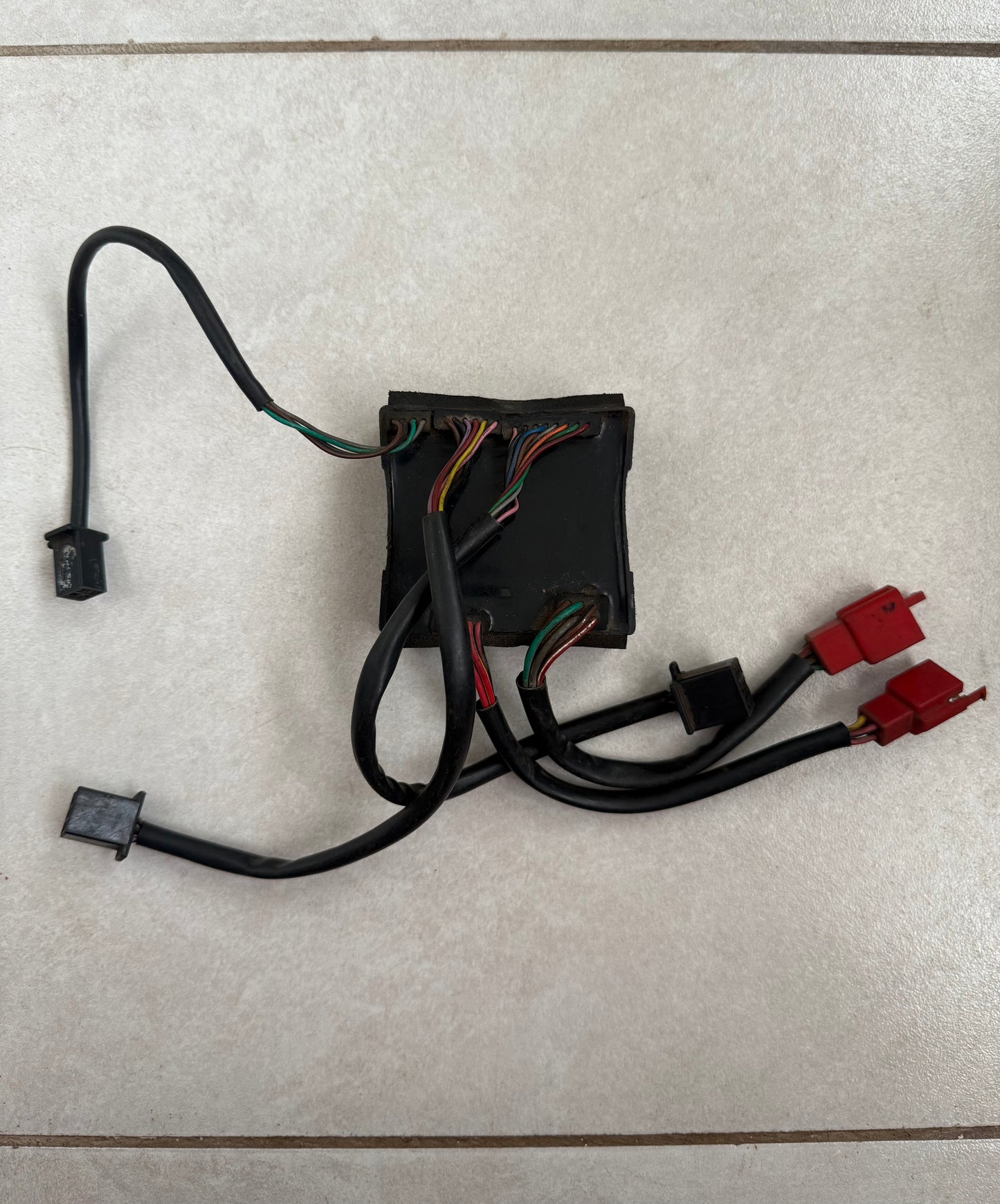 Bajaj Pulsar 180 UG / V2009 / Pulsar II / 180 Classic CDI / ECU