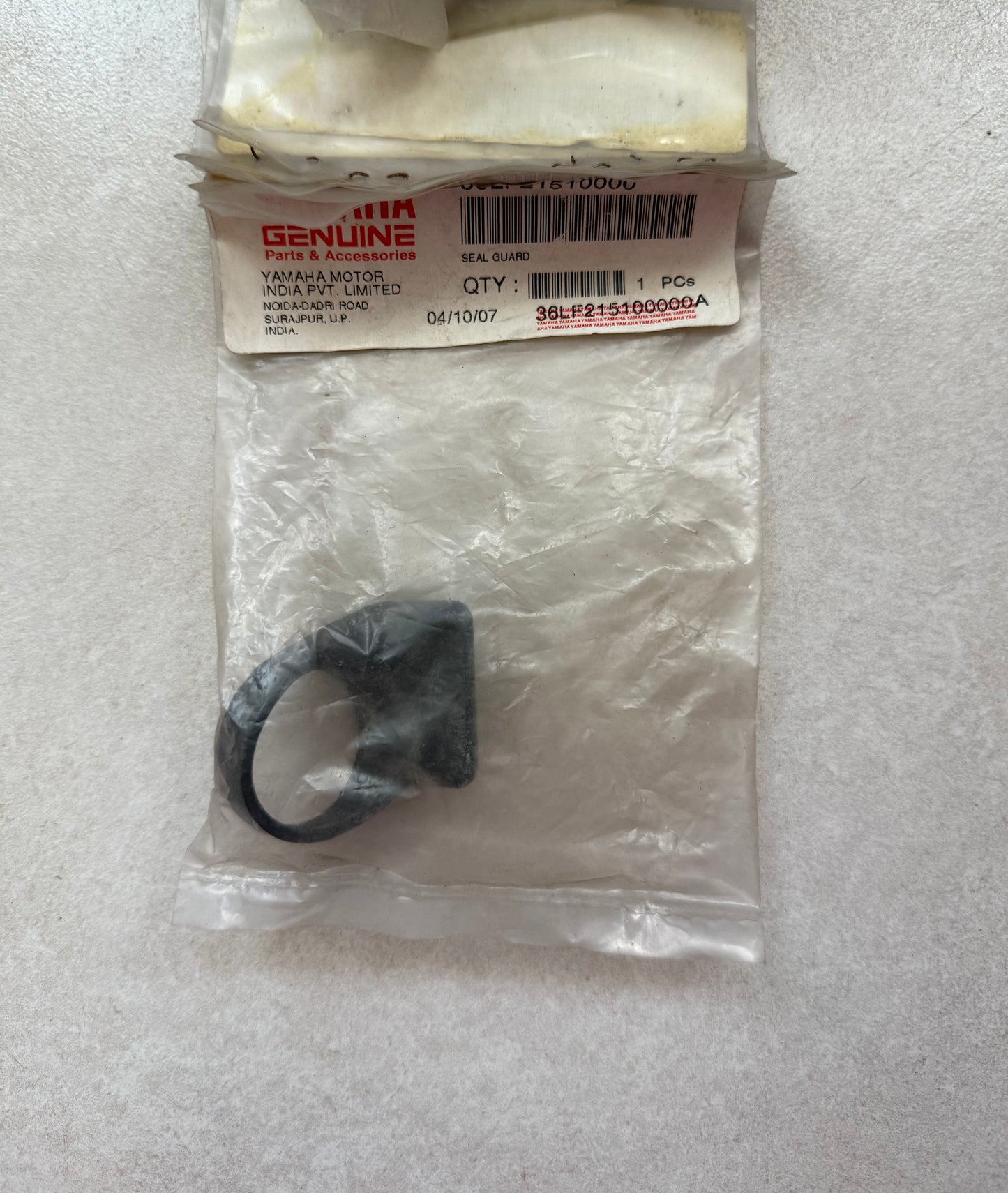 Yamaha RX100 RX135 Guard Seal
