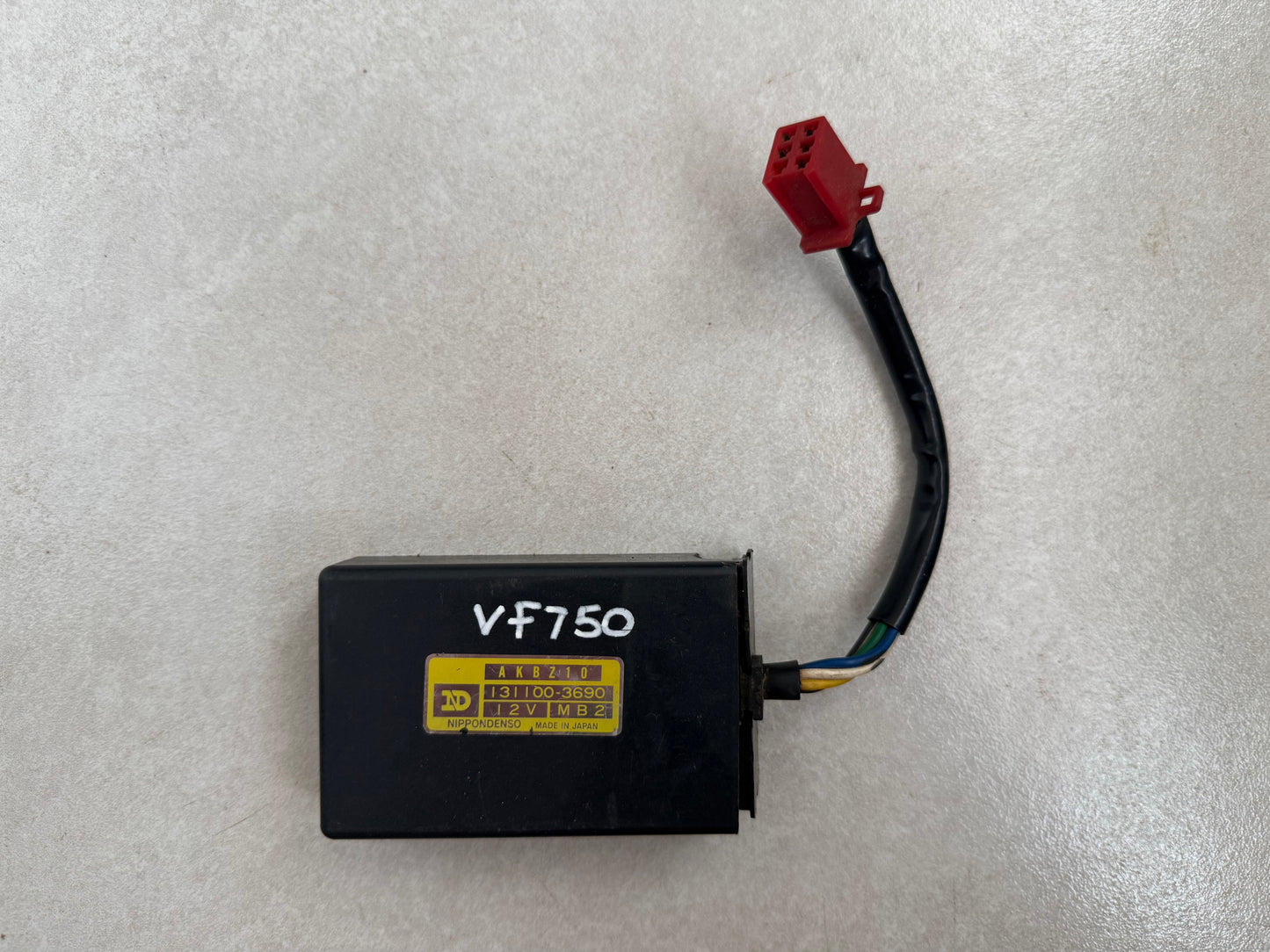 Honda VF750 V45 CDI / Control Unit