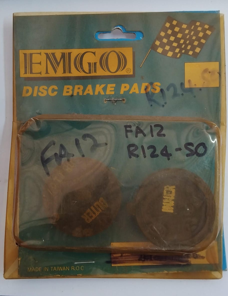 Honda CB750F CB750K CB400N CX500 Kawasaki KZ650 GPZ750 Suzuki GS750 GS1000 Yamaha XS650 XJ650 Virago Front Brake Pads FA12