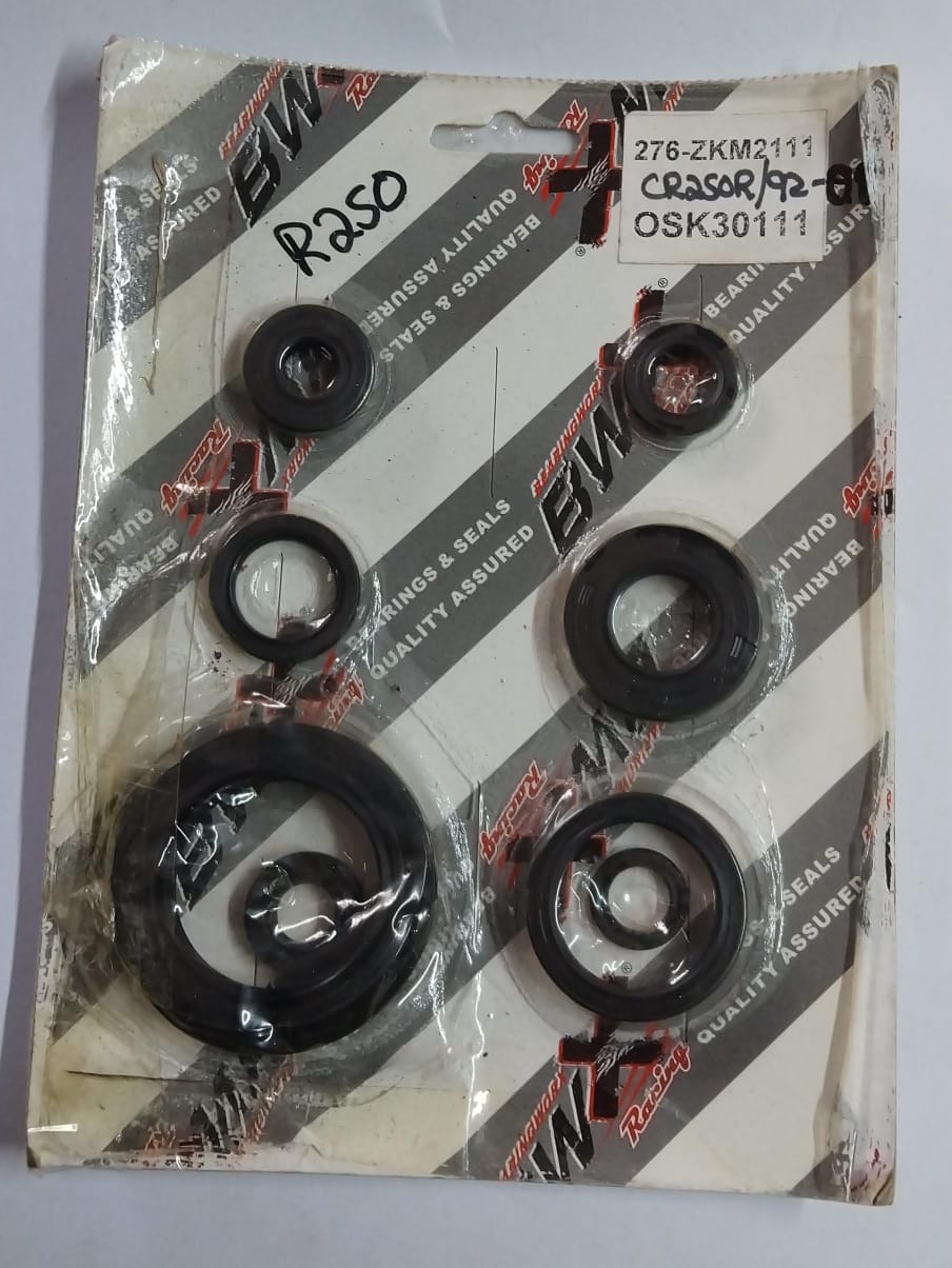 Honda CR250R Oil Seal Kit