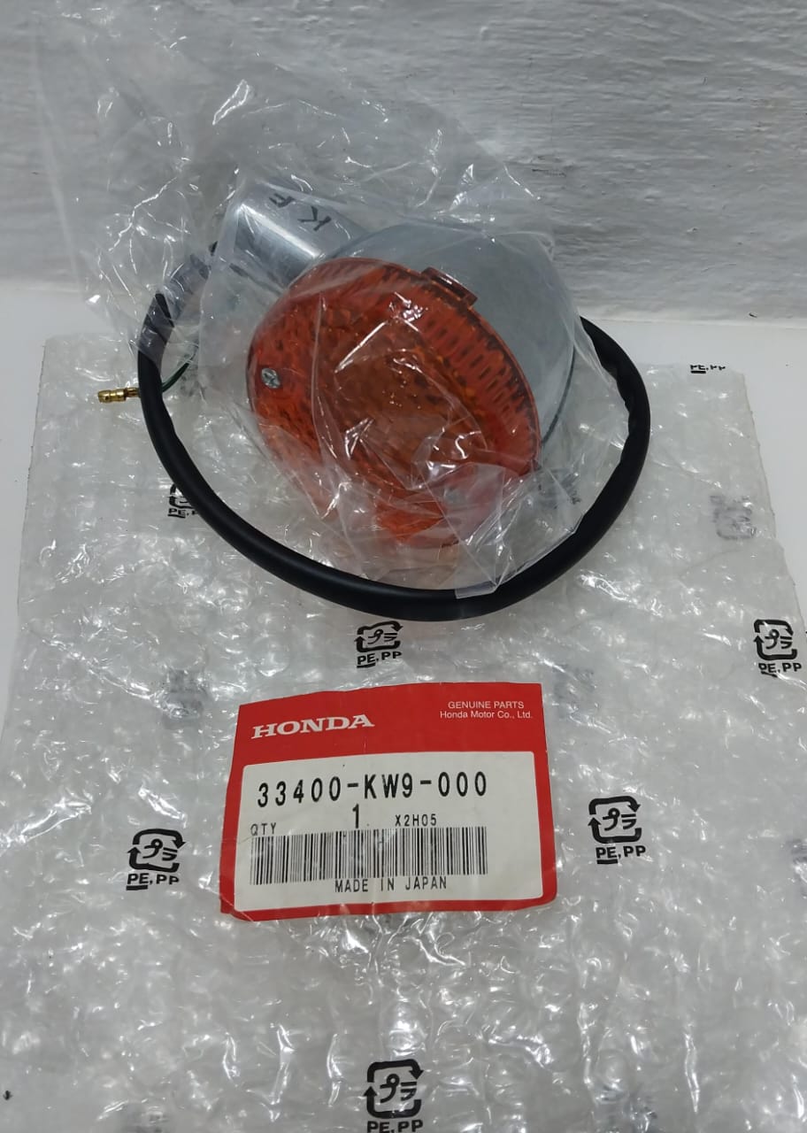 Honda NV400 NV600 Shadow VT600 VLX600 VT250C Front Right Indicator