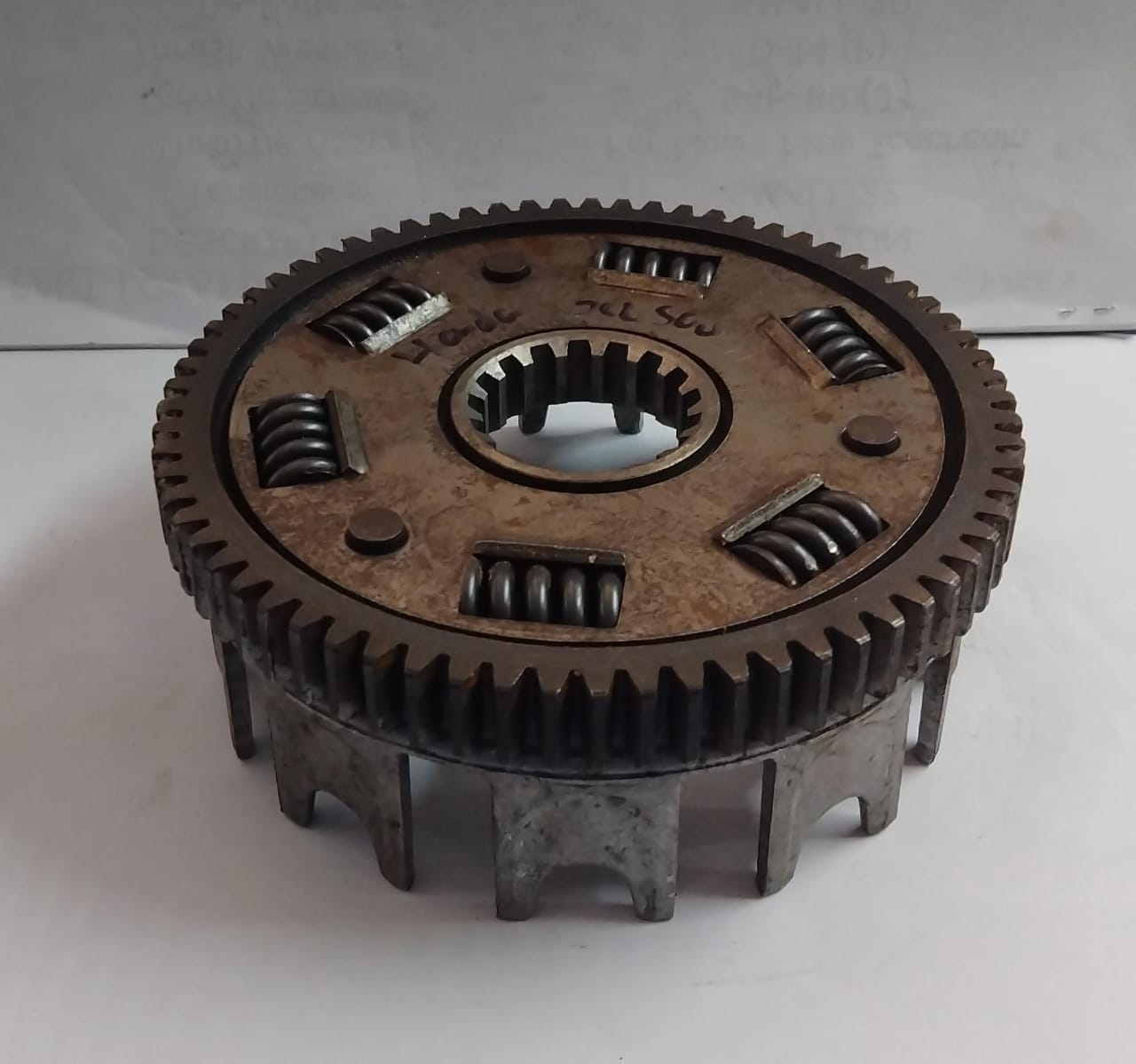 Ibhaskidi le-clutch ye-Honda XL500