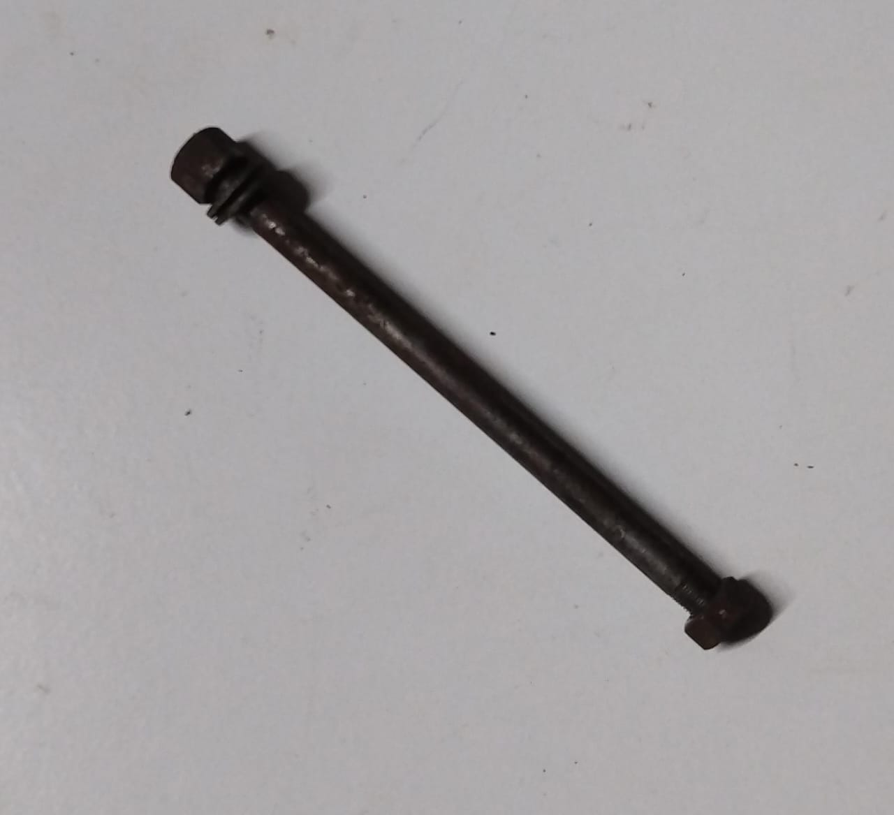 Husqvarna TC50 Rear Axel