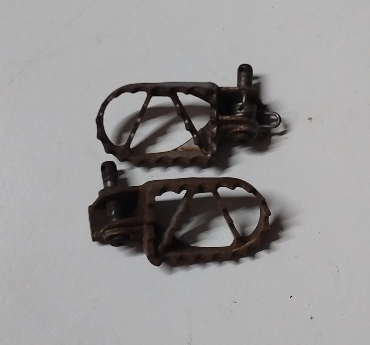 Husqvarna TC50 Footrests