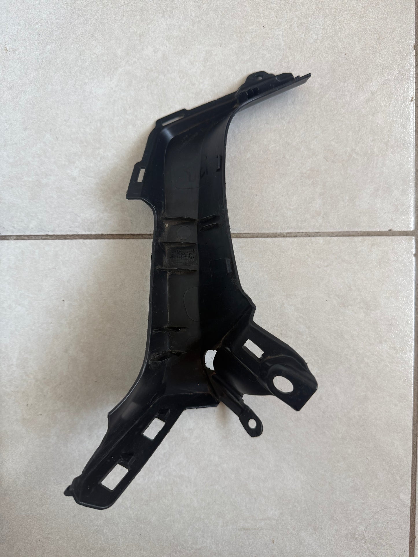 Suzuki Gixxer SF250 Front Left Inner Fairing
