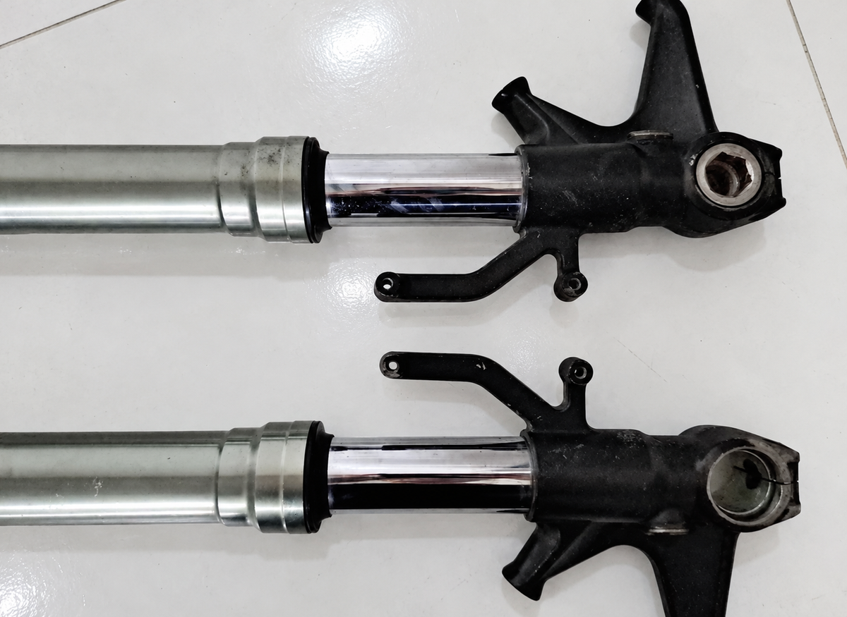 Kawasaki Ninja ZX-6R ZX6 Forks 2012