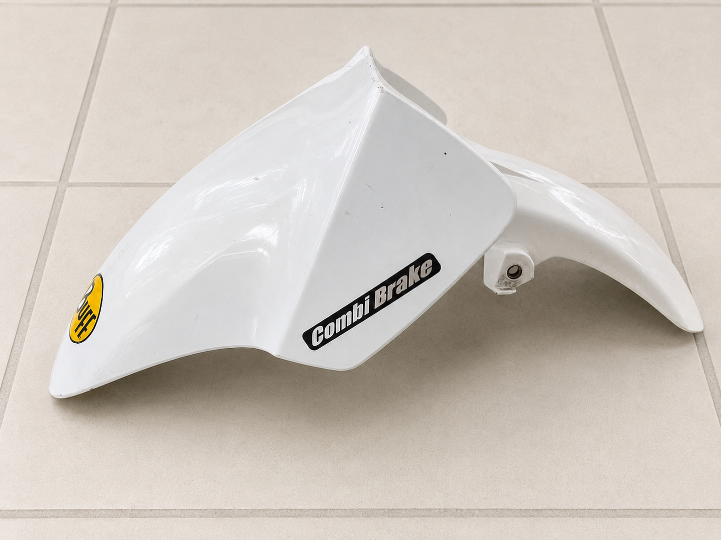 I-Honda PCX125 Ifenda Yangaphambili