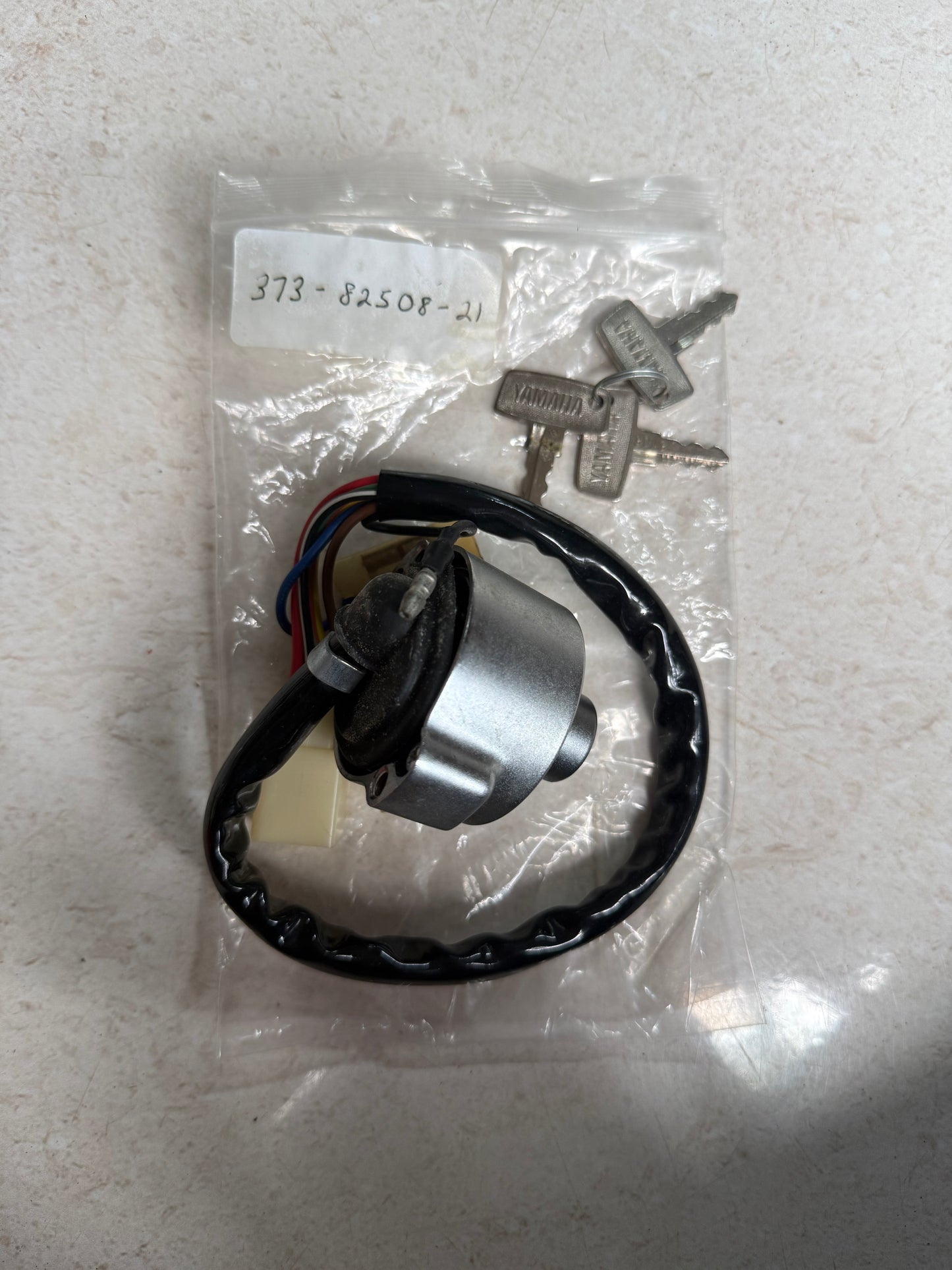 Yamaha RD250 RD350 RD400 TX500 XS500 Ignition Switch and Keys