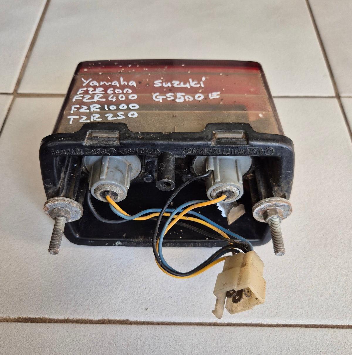 Yamaha FZR400/600/1000 TZR250 Suzuki GS500E Taillight