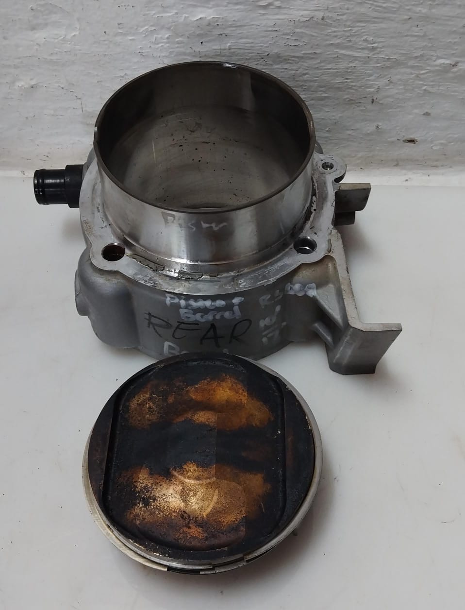 Ducati Multistrada 1200 Rear Barrel and Piston