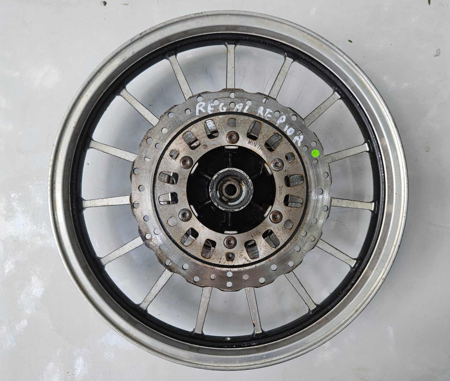 Regal Raptor 250 Front Rim / Wheel