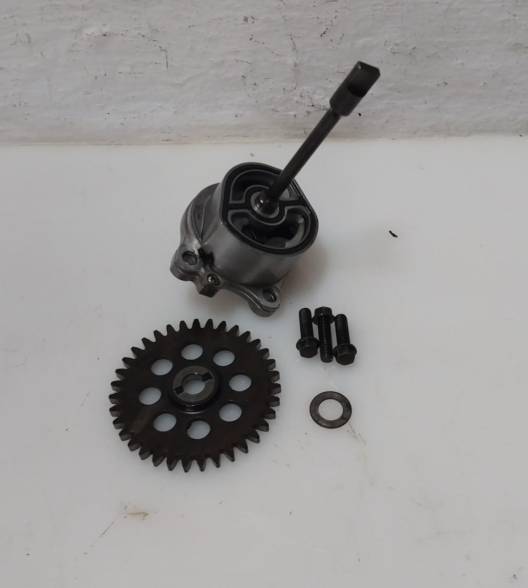 Suzuki GSX-R1000 GSXR1000 Oil Pump