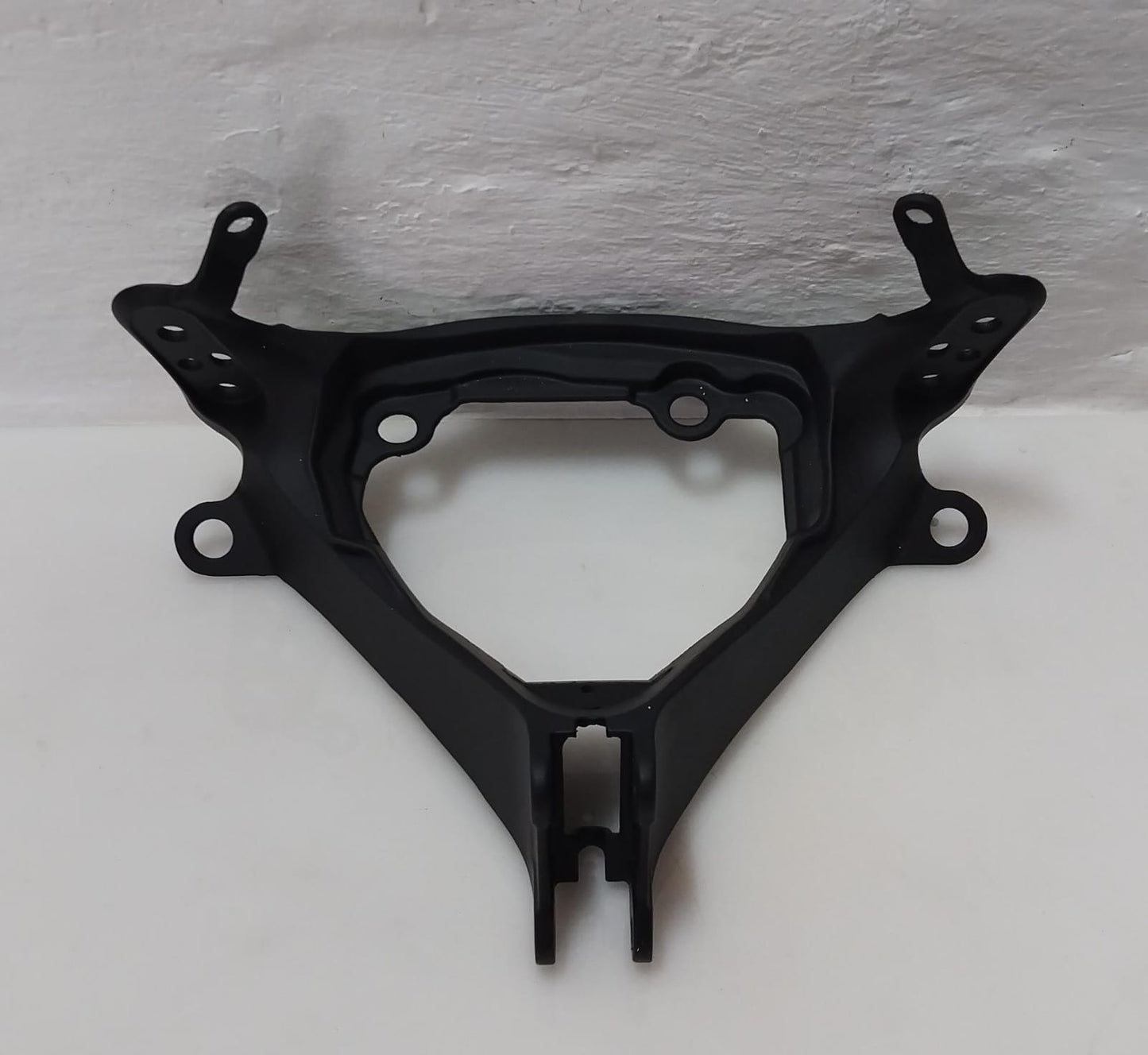 Suzuki GSX-R600 GSX-R750 Front Upper Fairing Stay Bracket