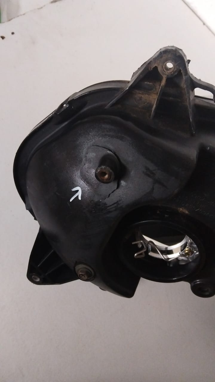 Triumph Daytona 955i Headlight