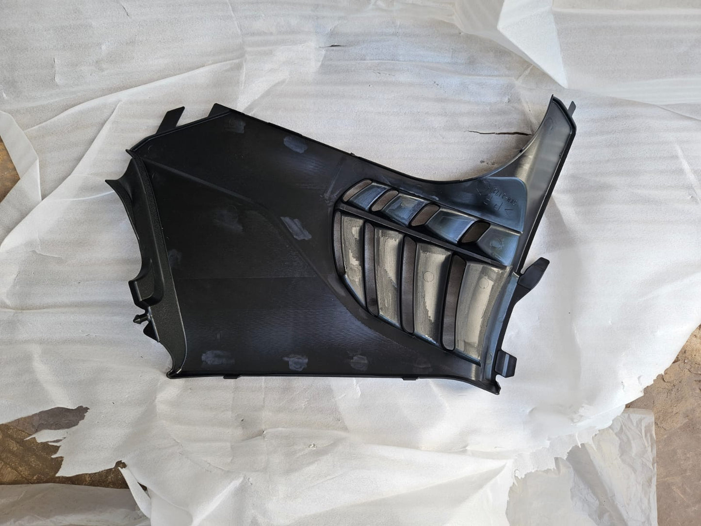 2004 Yamaha Grizzly 660 Right Side Cover