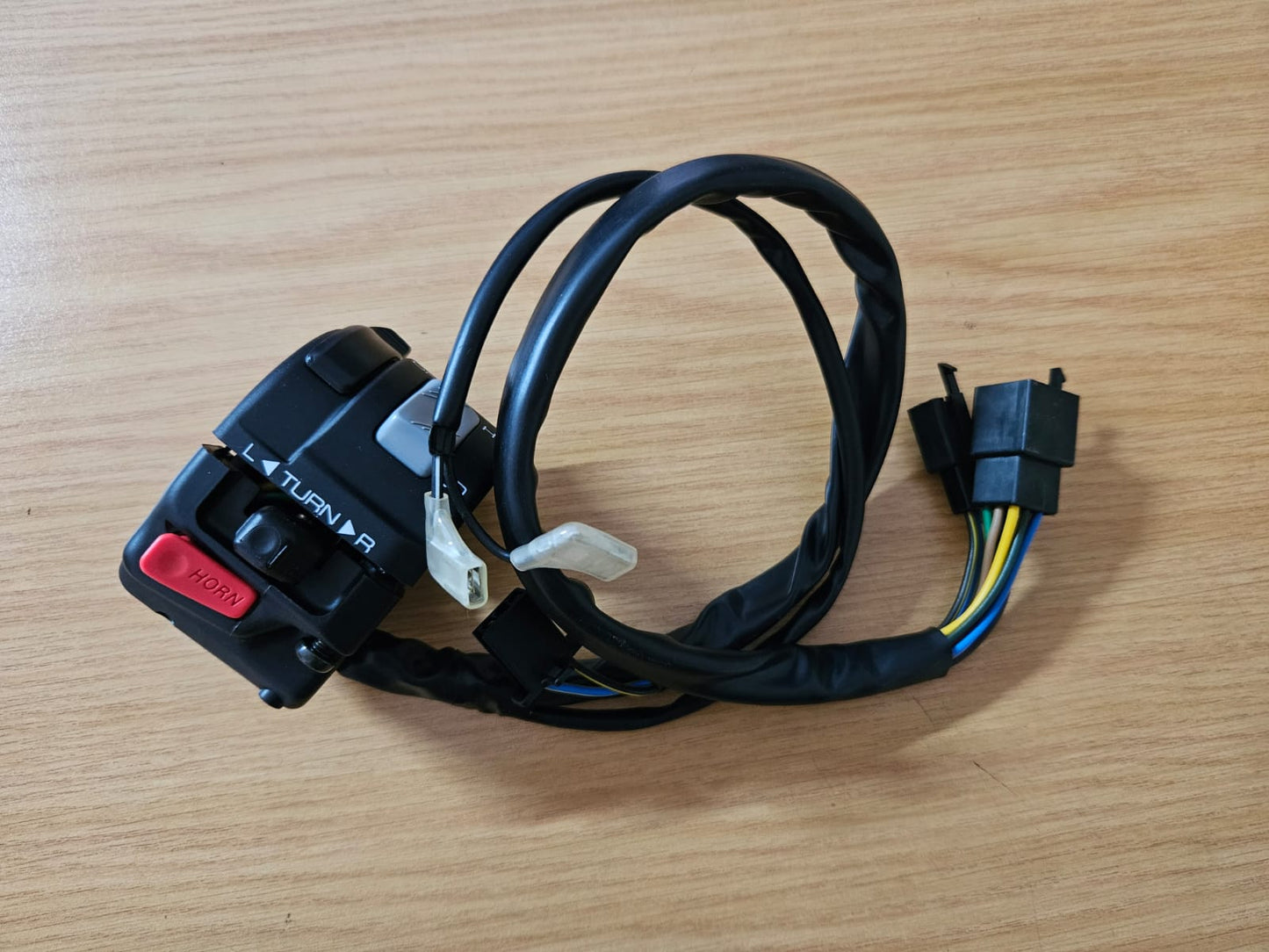 Yamaha FZR1000 stuurskakelaar