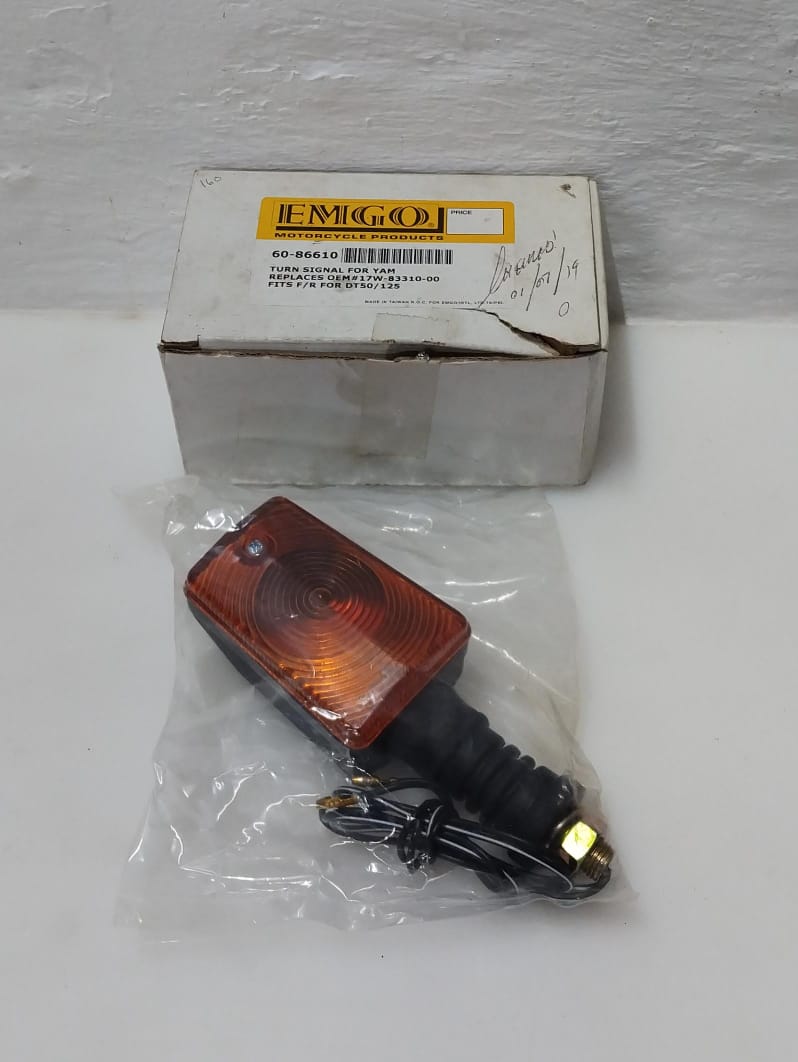 Yamaha DT50 DT125 Front Right Indicator