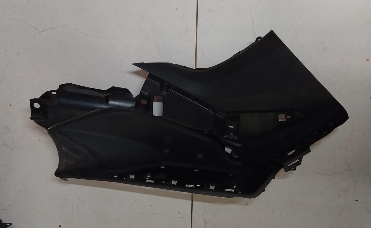 Yamaha XP500 TMAX Right Footrest Board