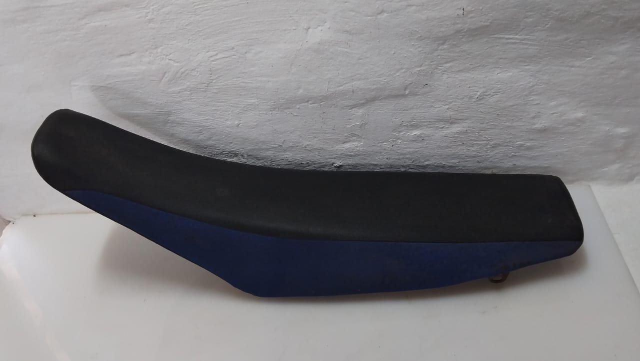 Yamaha YZ250F YZ450F YZF250 YZF450 Seat
