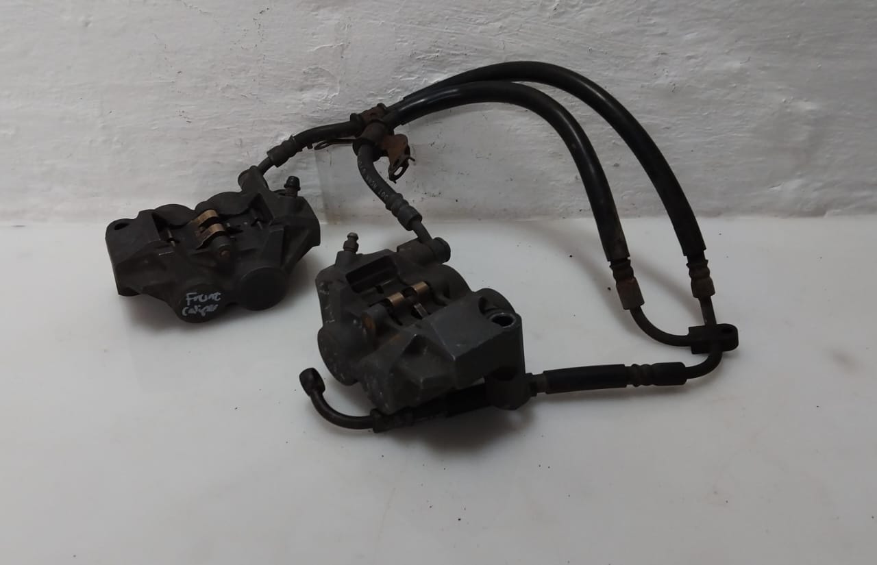 Yamaha YZF-R1 YZFR1 R1 Left and Right Front Calipers