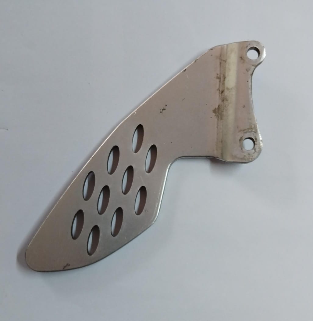 Yamaha YZF-R1 YZFR1 R1 Heel Guard Plate