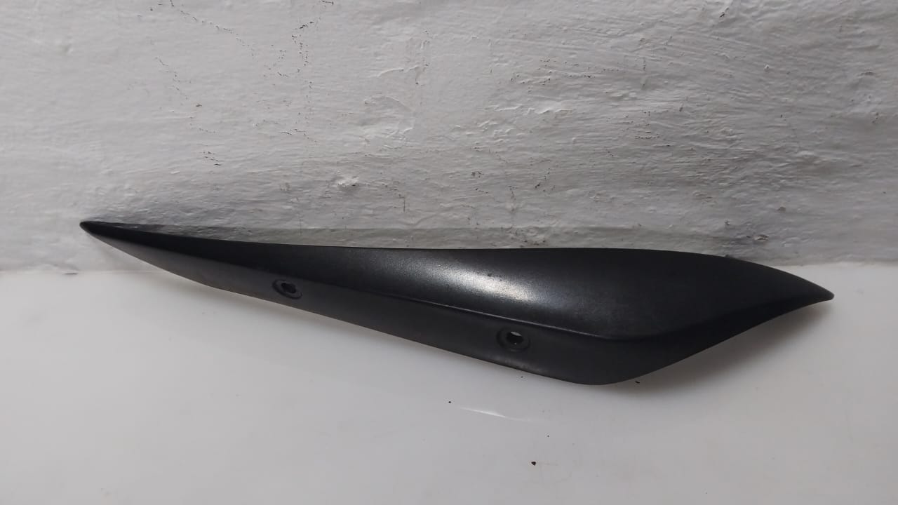 Yamaha YZF-R1 R1 Left Exhaust Cover