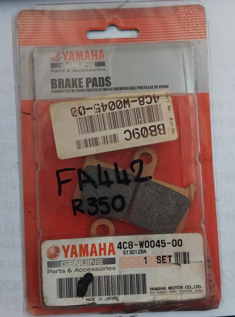 Yamaha YZF-R1 MT-01 XV1700 Warrior XV1900 Raider Stratoliner Roadliner Front Brake Pads FA442