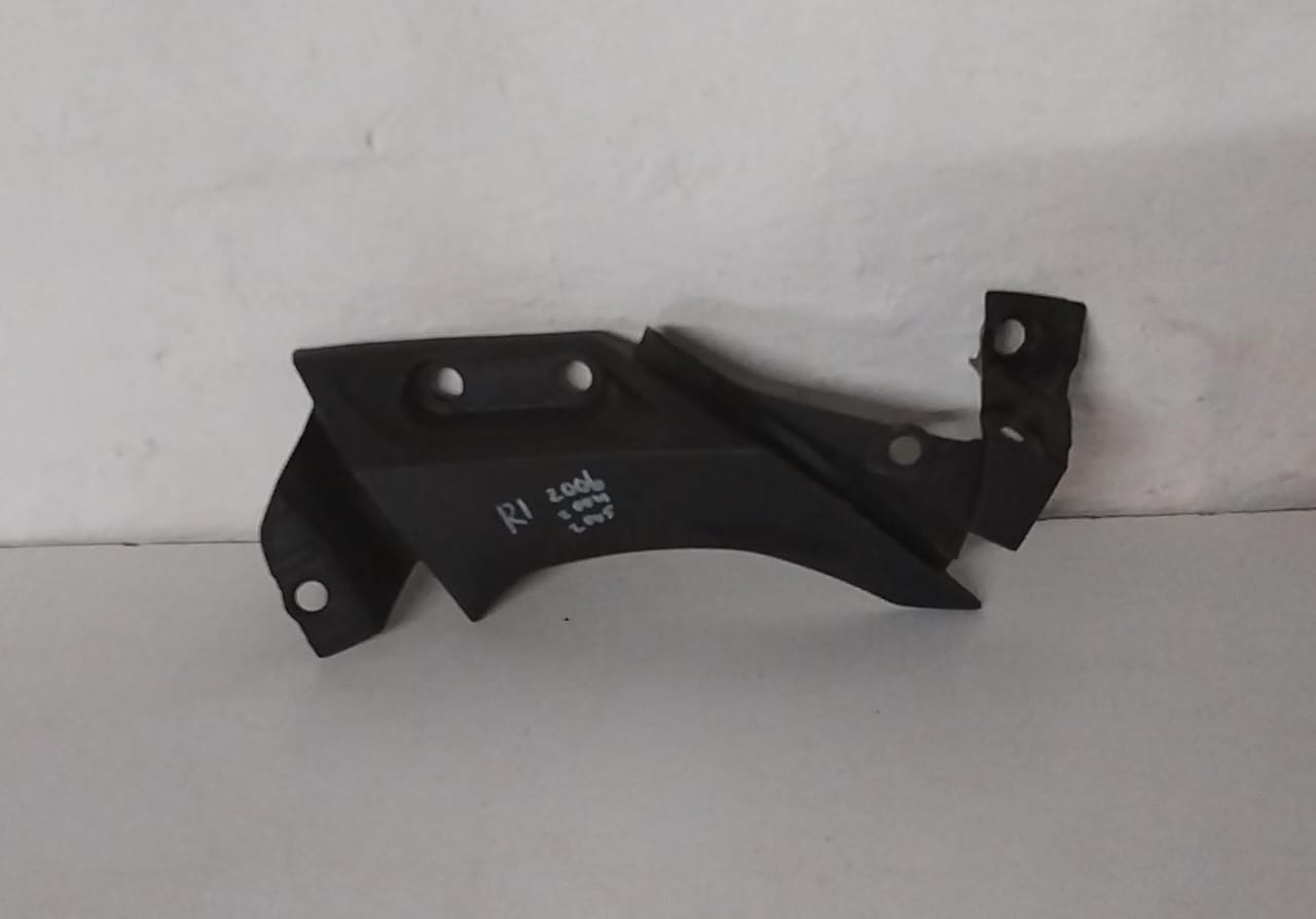 Yamaha YZF-R1 YZFR1 R1 Right Cover Trim