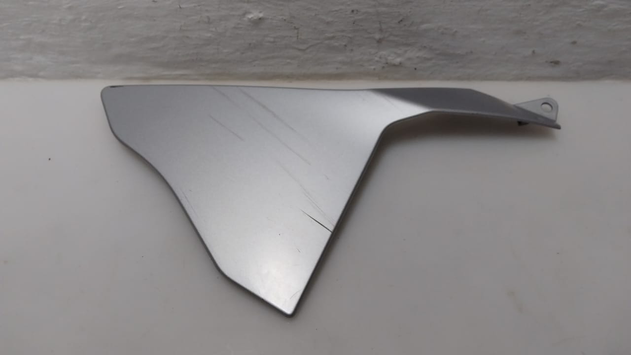 Yamaha YZF-R1 R1 Left Cover