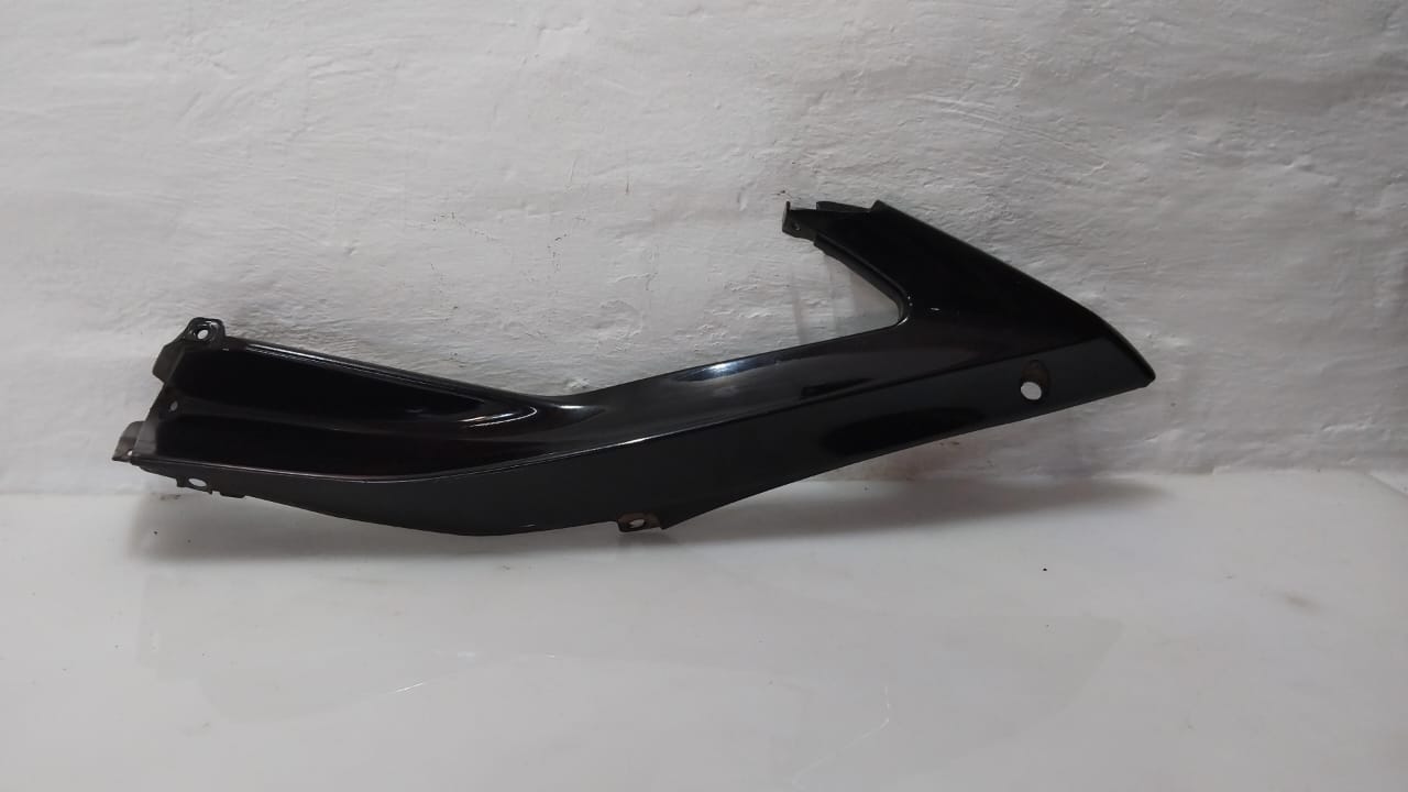 Yamaha YZF-R6 R6 Upper Right Fairing