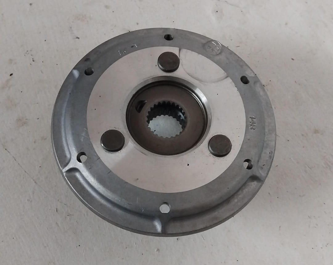Yamaha Big Bang YZF-R1 YZFR1 R1 Clutch Hub