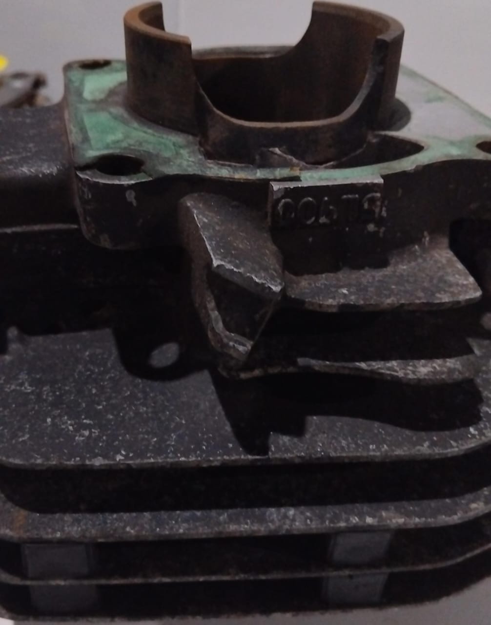 Yamaha DT250 Barrel / Cylinder
