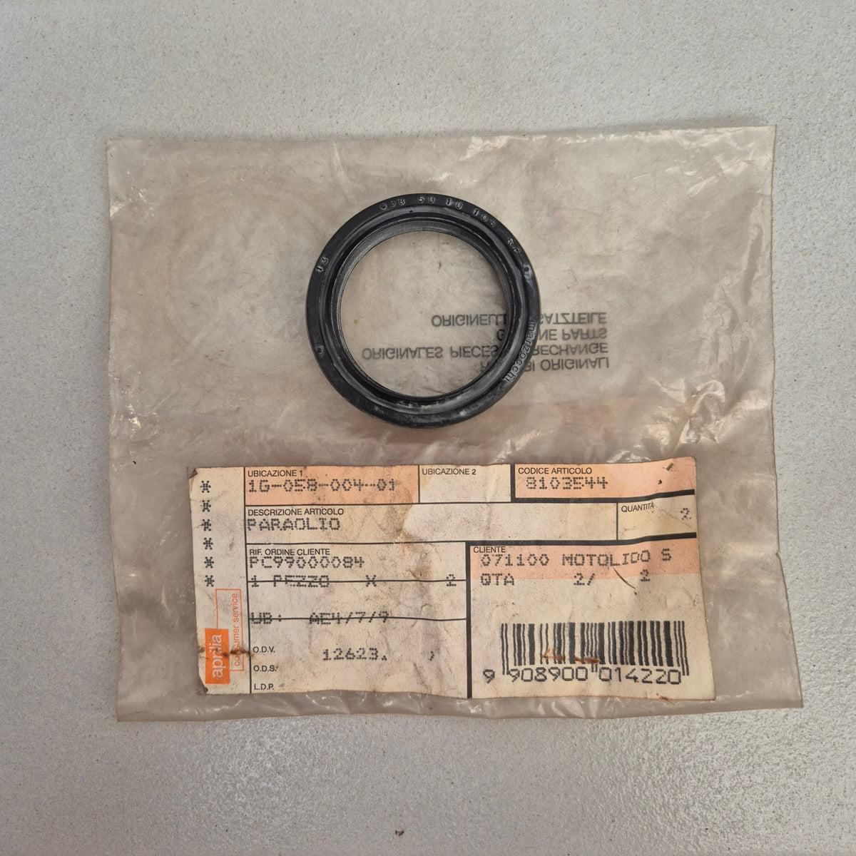 Aprilia AF1 125 Pegaso 125 Tuareg Rally/Wind 125 Fork Oil Seal
