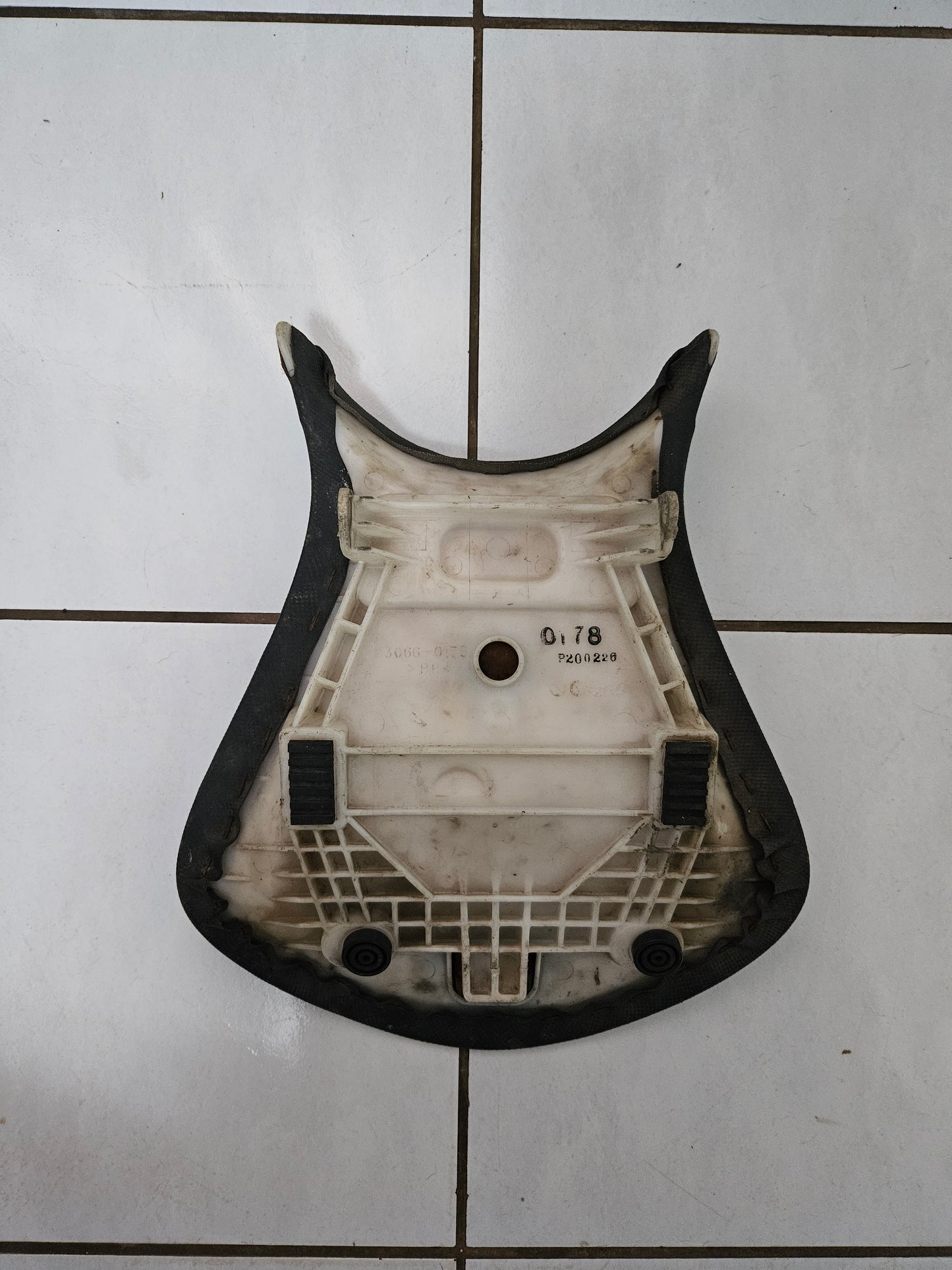 Kawasaki ZX-6R ZX6R ZX6 Front / Rider Seat