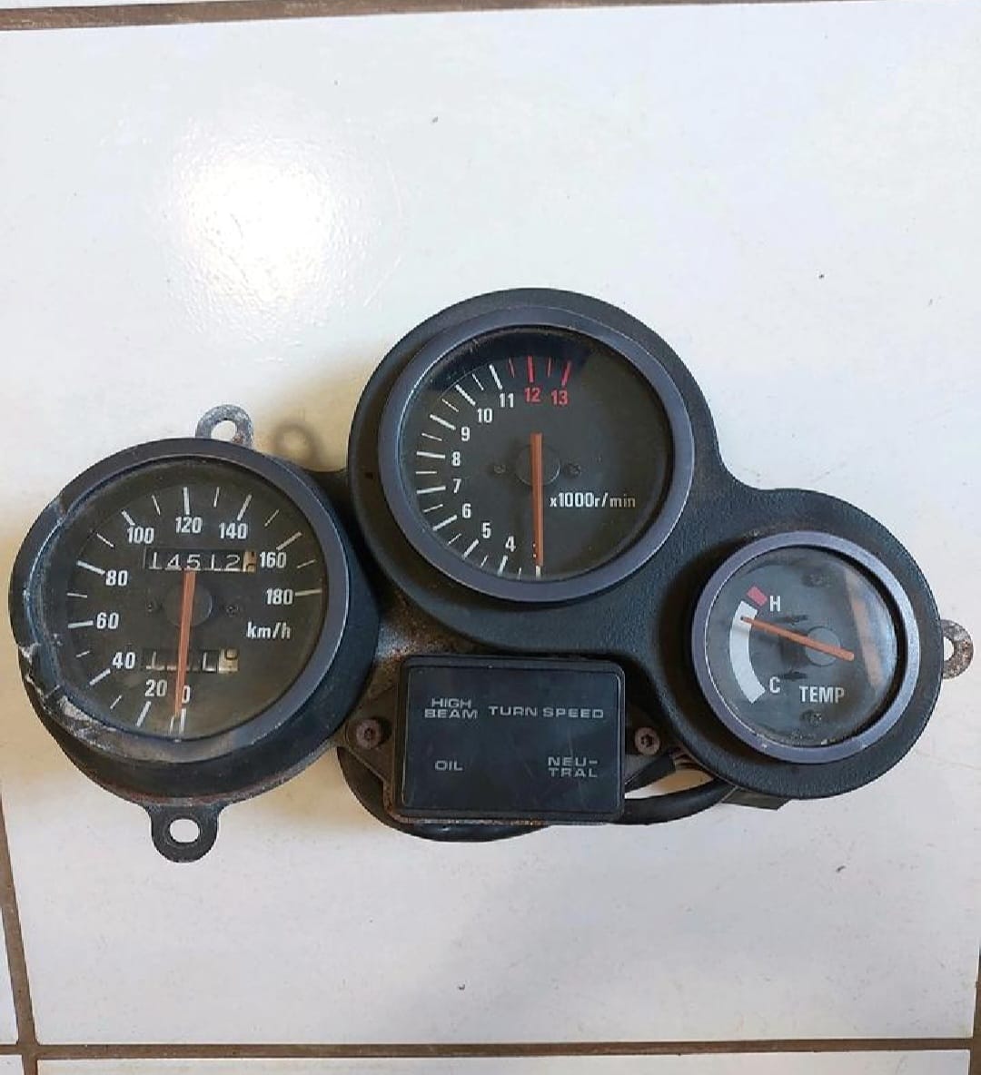Suzuki GSX-R250 GSXR250 Clocks / Gauges