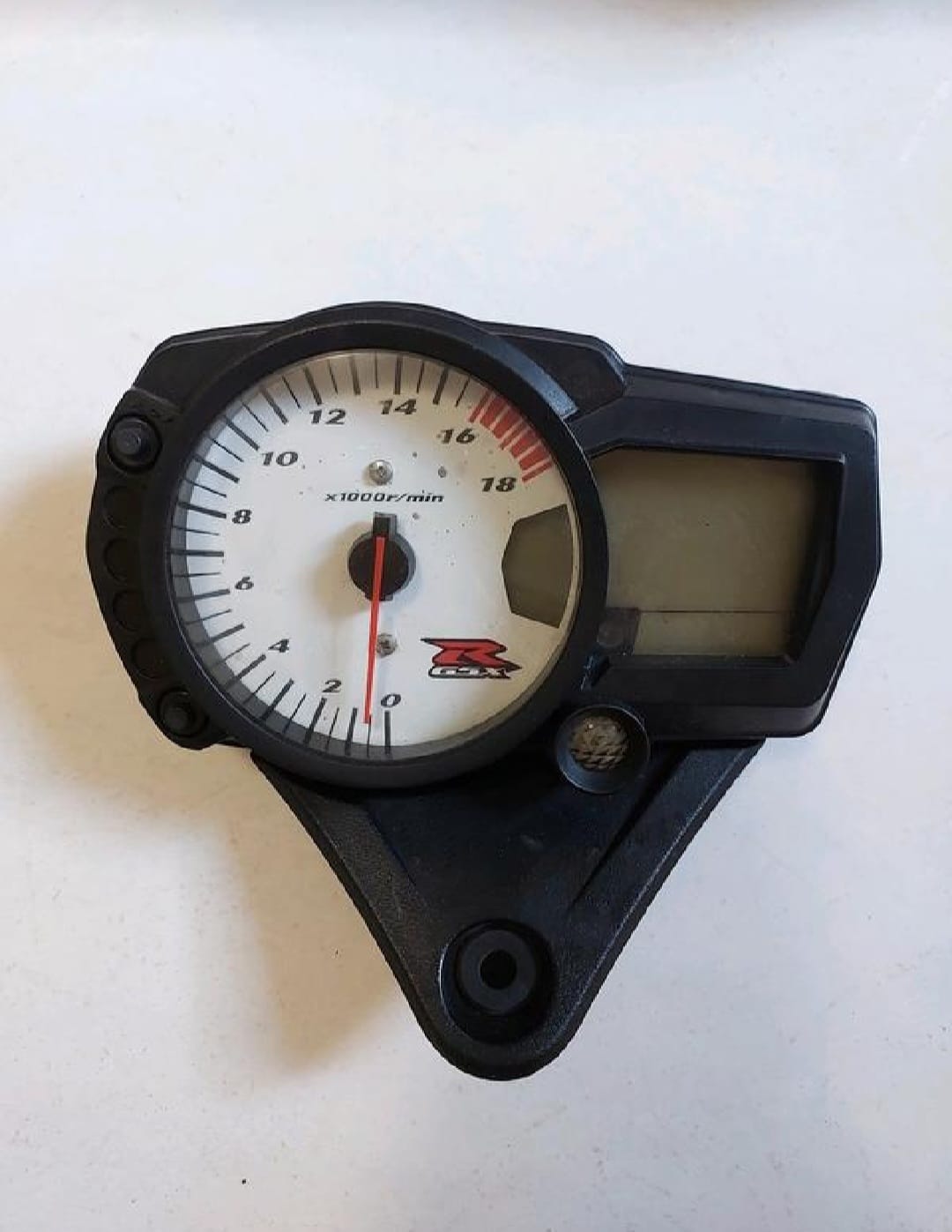 Suzuki GSX-R600 GSXR600 Clocks / Gauges