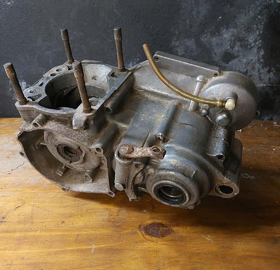 Kawasaki KX250 2 Stroke Casings 05-06