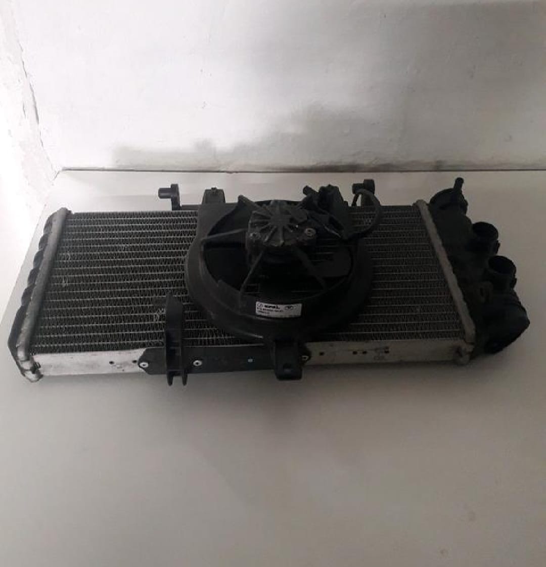 BMW F800 Radiator