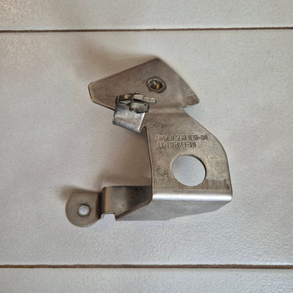 BMW R1200GS/R1250GS Adventure Right Tank Protection Mounting Bracket