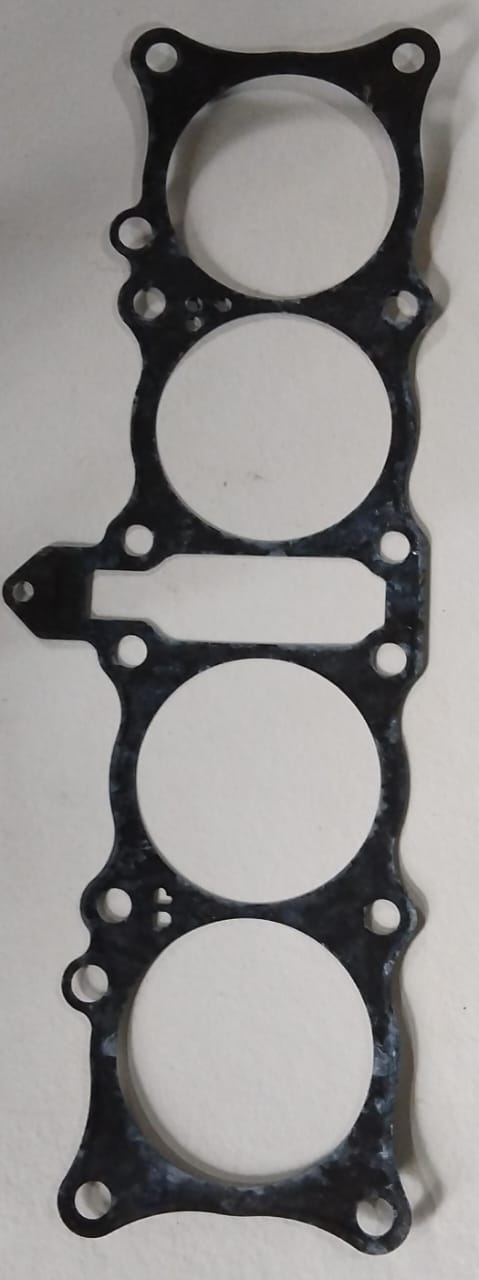 Suzuki RF900 Base Gasket