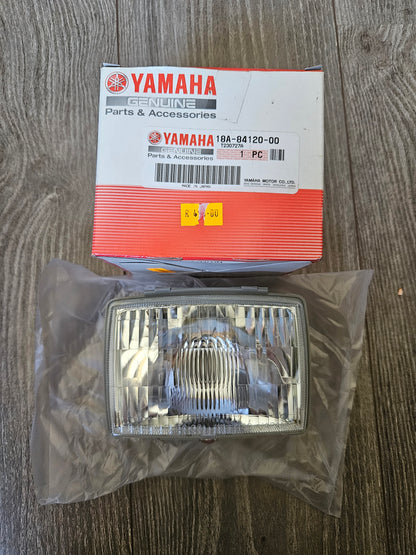 Yamaha DT50LC IT200/250/490 TT225/250/350/600 TY250/Z Headlight Lens Assembly