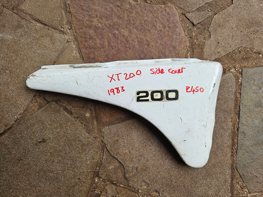 Yamaha XT200 Right Side Cover