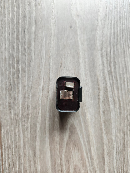 Suzuki GS150 Flasher Relay