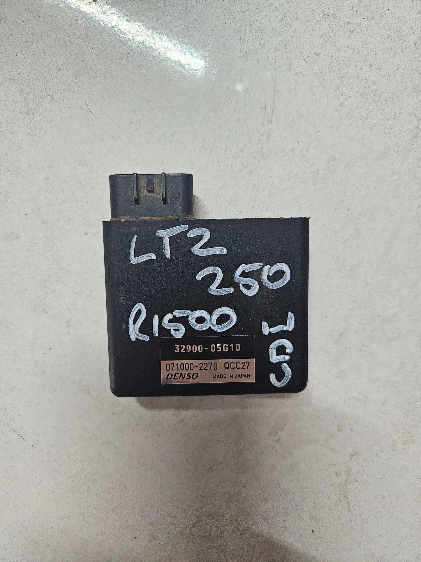 Suzuki LT-Z250 CDI / ECU