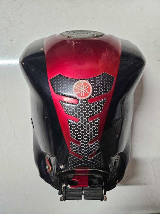 Yamaha YZF-R6 YZFR6 R6 Fuel / Petrol Tank